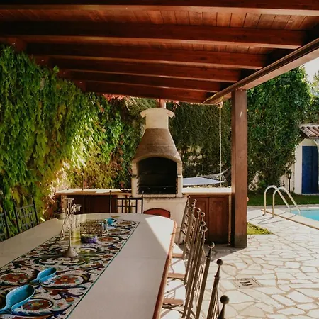 Margherita Le Fiabe Bed & Breakfast *