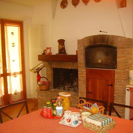 Margherita Le Fiabe Bed & Breakfast *