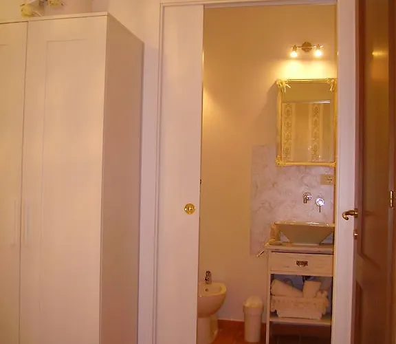 Oda ve Kahvaltı Margherita Le Fiabe 4*